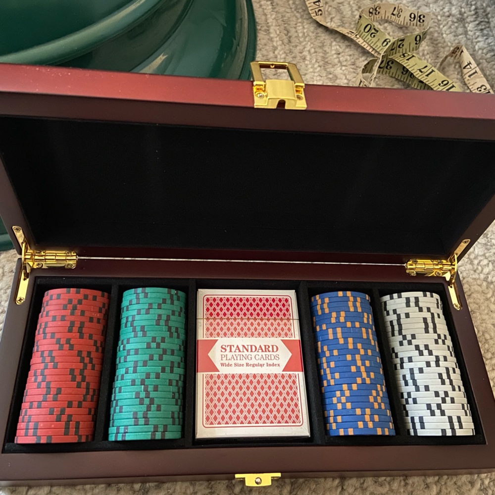 Poker Chip Set with Cards in Wooden Case, clay chips, new